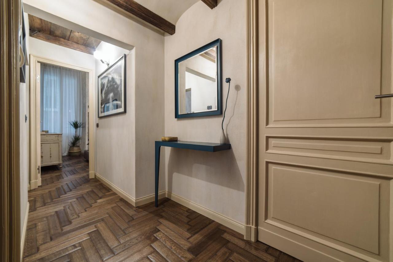 Nil Sine Deo Apartamento
